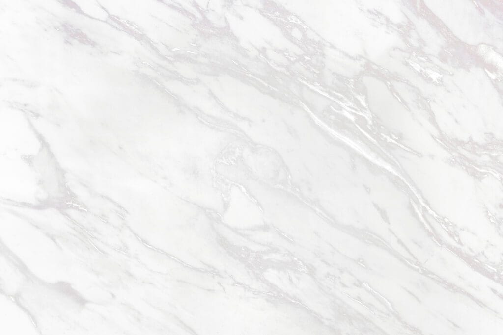 Restauration de marbres nobles, du Blanc de Carrare au Noir Marquina par Marbre Élégance.